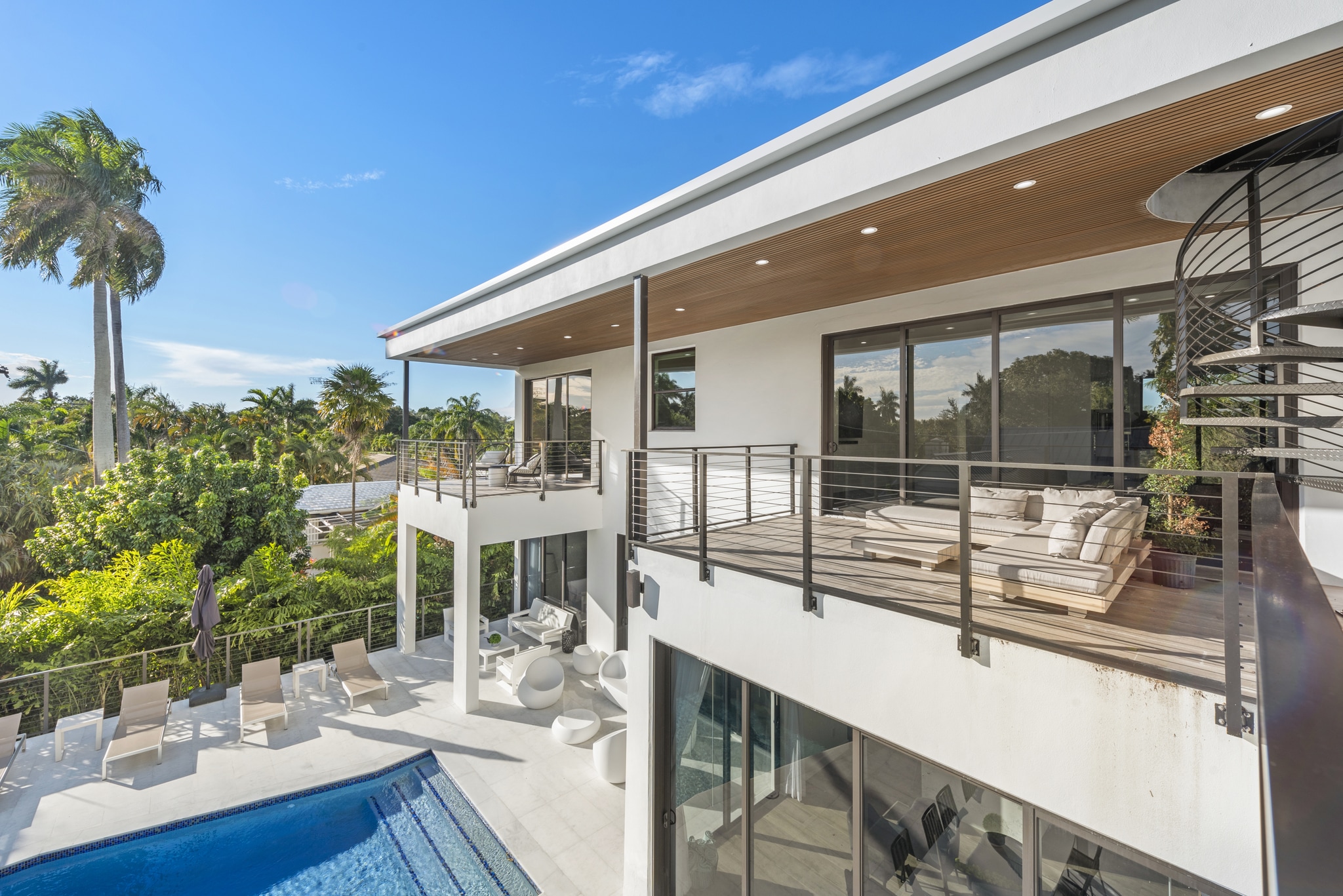 Villa Summercrest 05